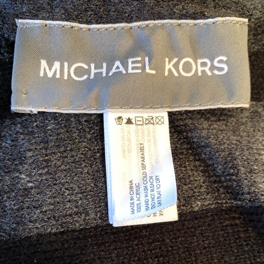 Micheal Kors - Scarf - Picture 3 of 3